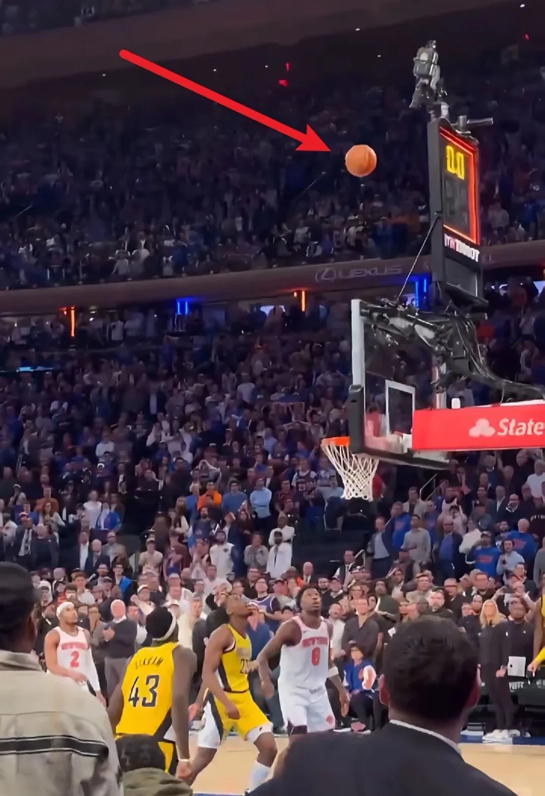 爱游戏新游榜单76人关键时刻失误不断，球队憾负对手，美国这样的话.