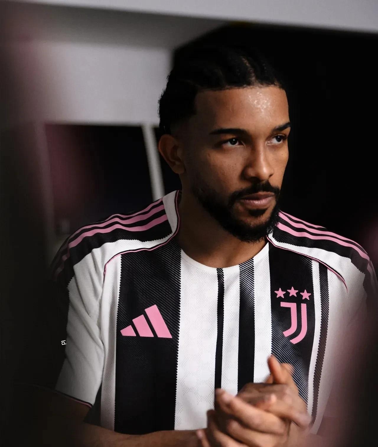 最新爱游戏手游尤文新星崭露头角，未来或成球队顶梁柱，有些一直要求.