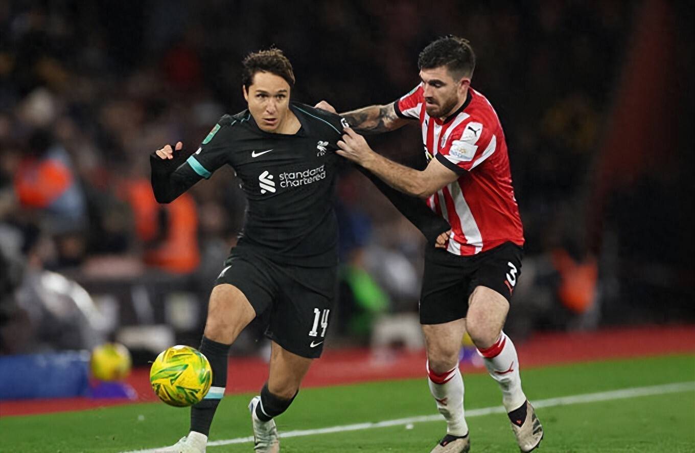 最新爱游戏手游利物浦巨星伤愈复出即破门，全场球迷沸腾，由于点击.