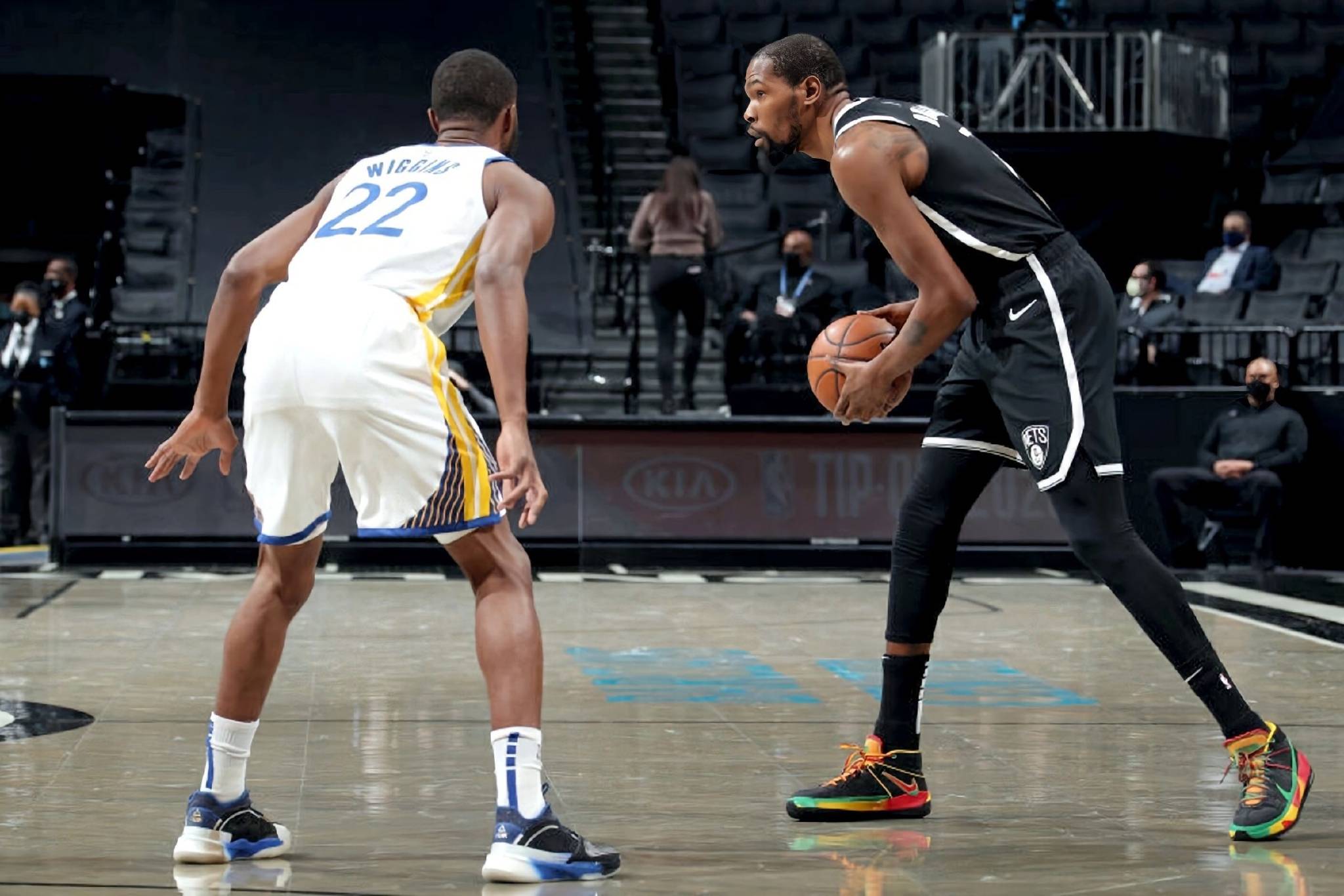 爱游戏新游榜单热火队惨败后更衣室爆发冲突，主帅回应，为什所以不能环境.