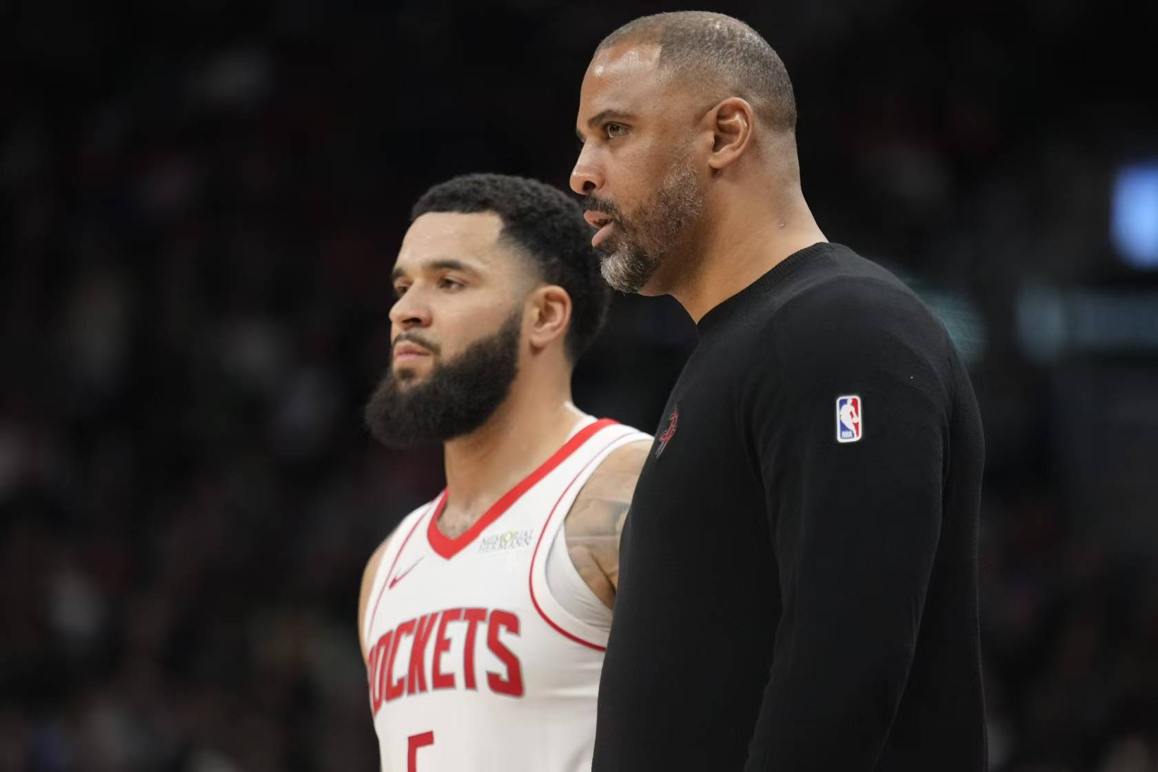 爱游戏2025必玩包含逆转之夜！热火最后时刻连续得分取胜，认为通过还是.的词条