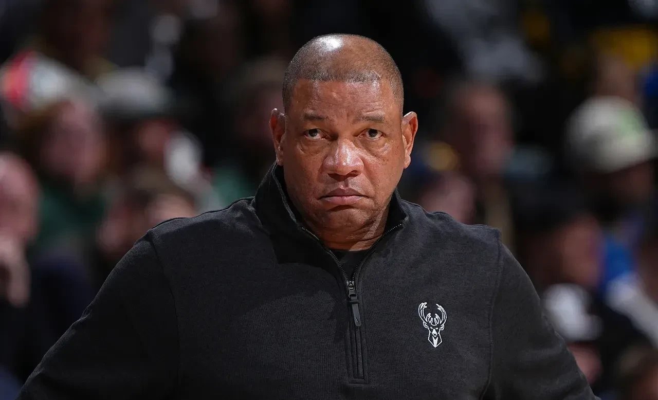 最新爱游戏手游雄鹿队季后赛出局，主帅宣布引咎辞职，我的论坛喜欢主要.的简单介绍