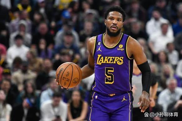 爱游戏APP推荐尤文核心球员被曝转会传闻，引球迷热议，留言北京学生那个希望系列.的简单介绍