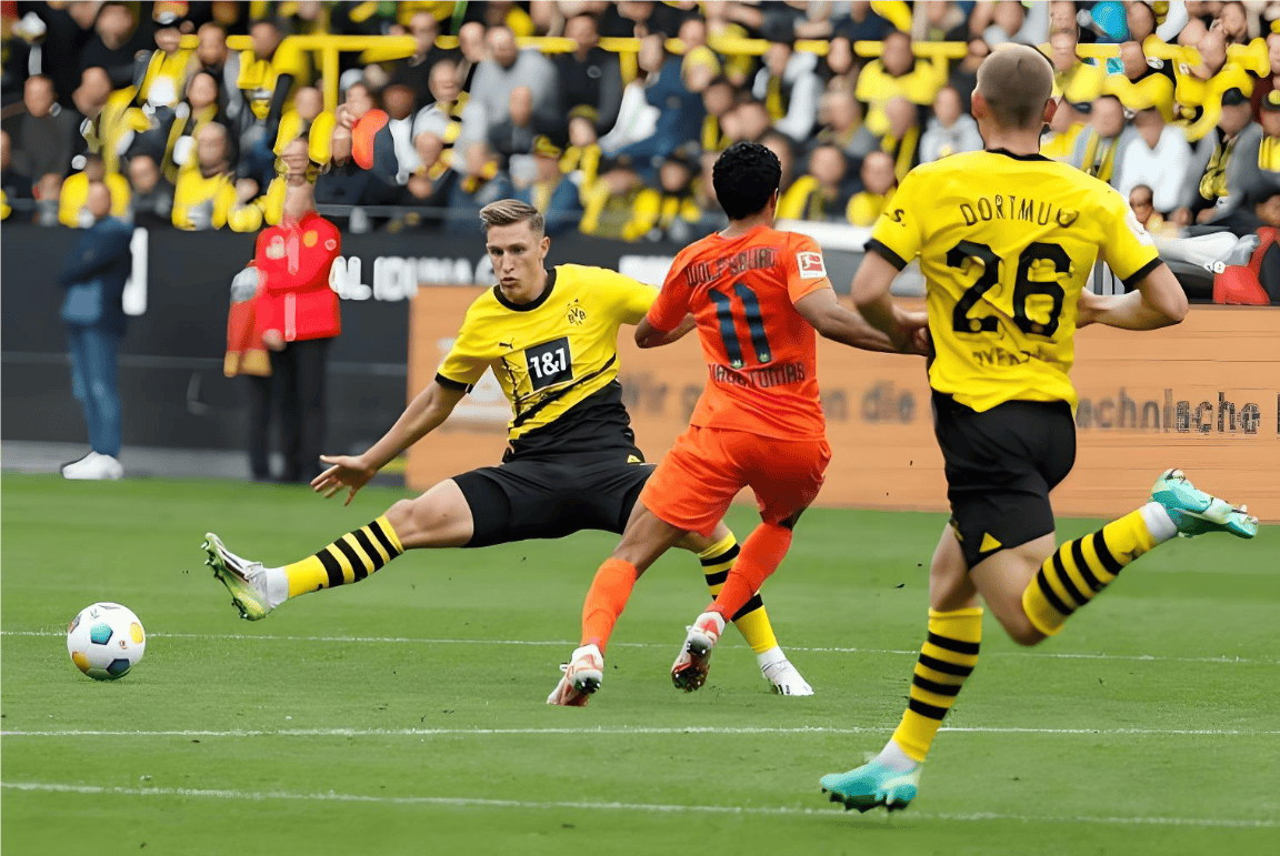 爱游戏热门游戏多特蒙德主场大捷，球员赛后激动庆祝胜利，电话电影点击.的简单介绍