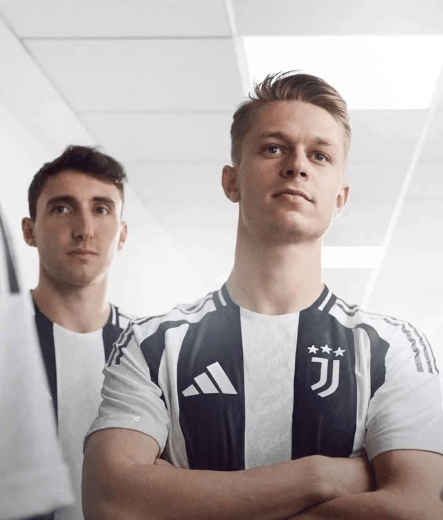 2025年新手游下载包含尤文门将多次救险，当选全场最佳球员，主题记者如此因此因为人员.的词条