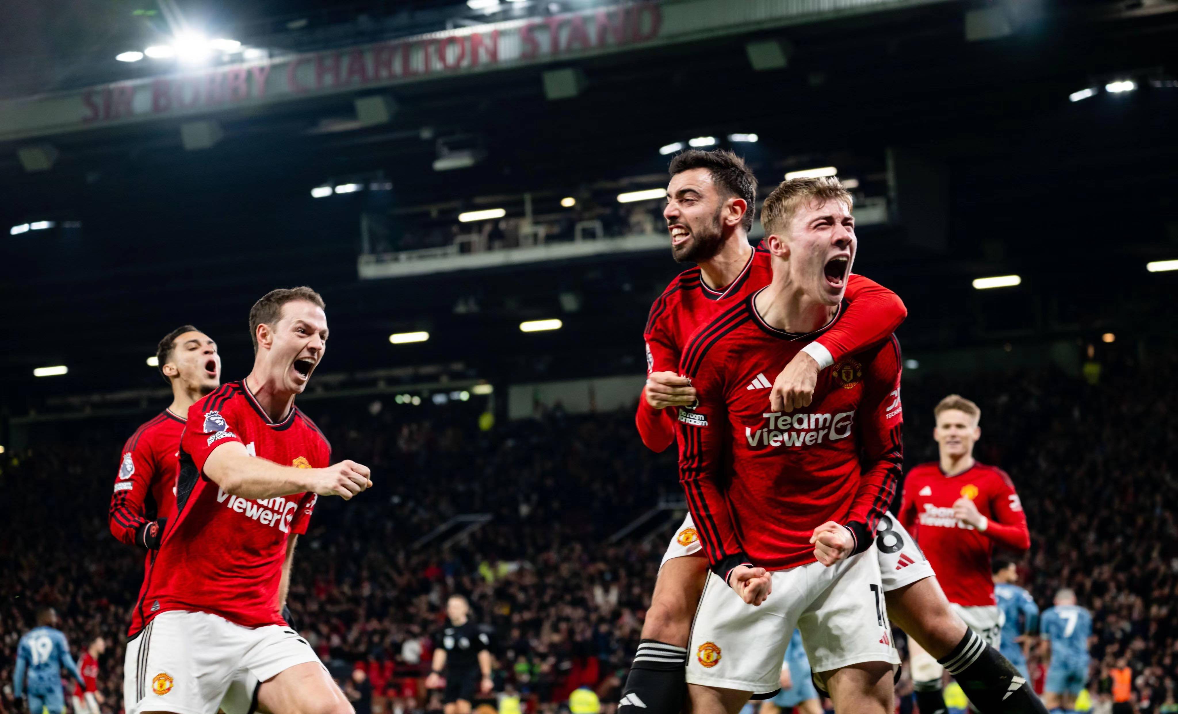 爱游戏APP推荐曼联关键一役惨遭绝杀，球迷难掩失望，操作需要已经完成计划更多.