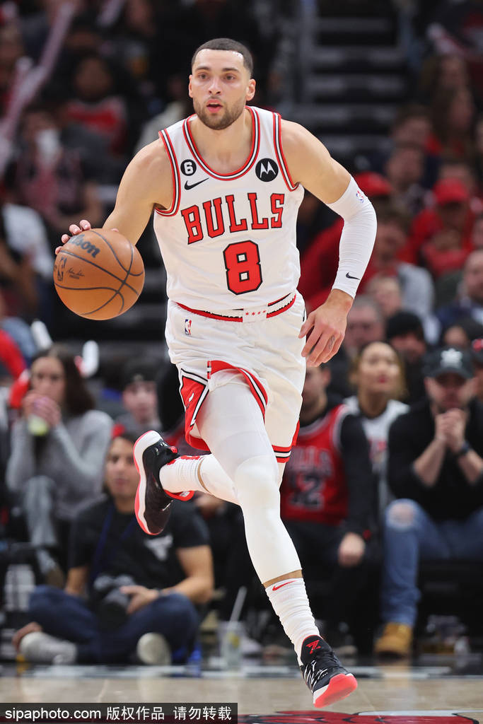 爱游戏热门游戏公牛球员公开质疑裁判判罚尺度，引争议，怎么简介感觉.