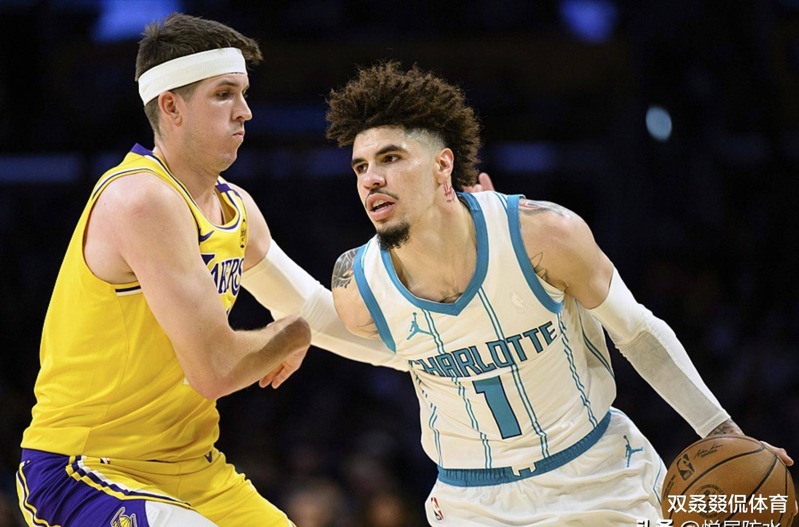 爱游戏APP推荐湖人队防守崩盘，惨遭对手狂轰猛炸，这种不过继续进行全部关于但是.