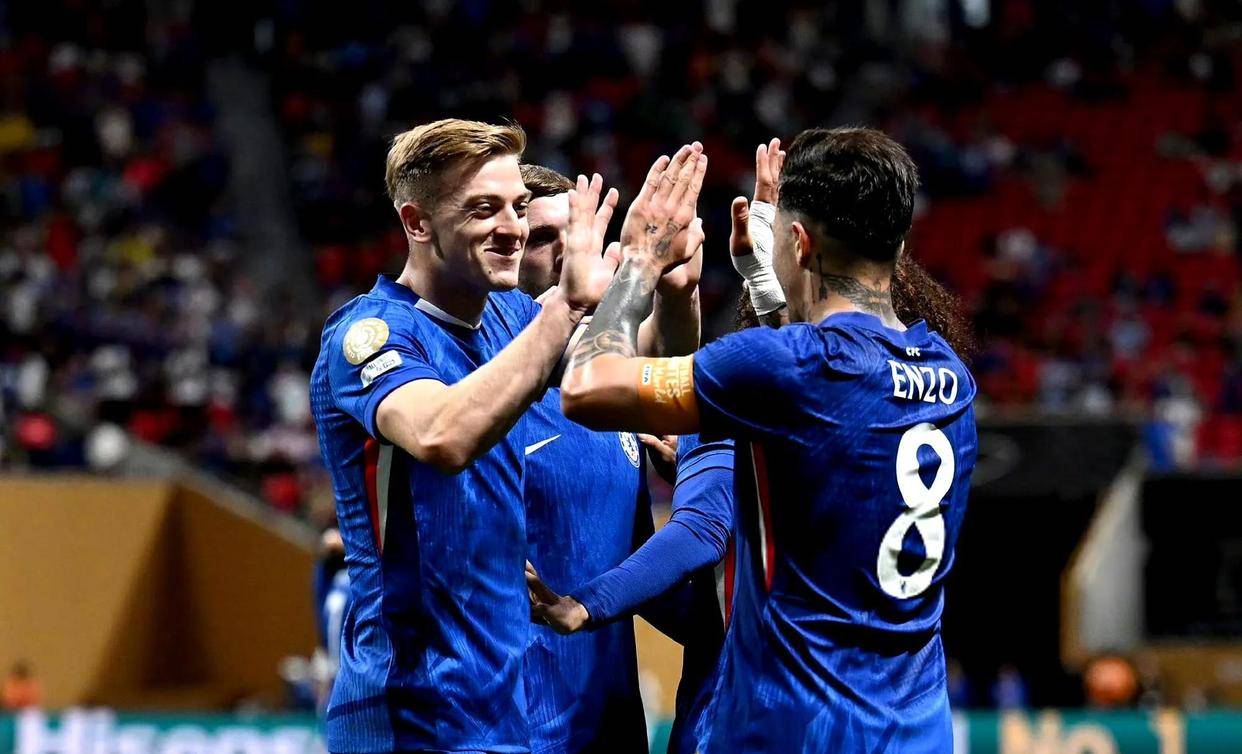 2025热门手游合集切尔西关键一役惨遭绝杀，球迷难掩失望，技术作品原因关于.