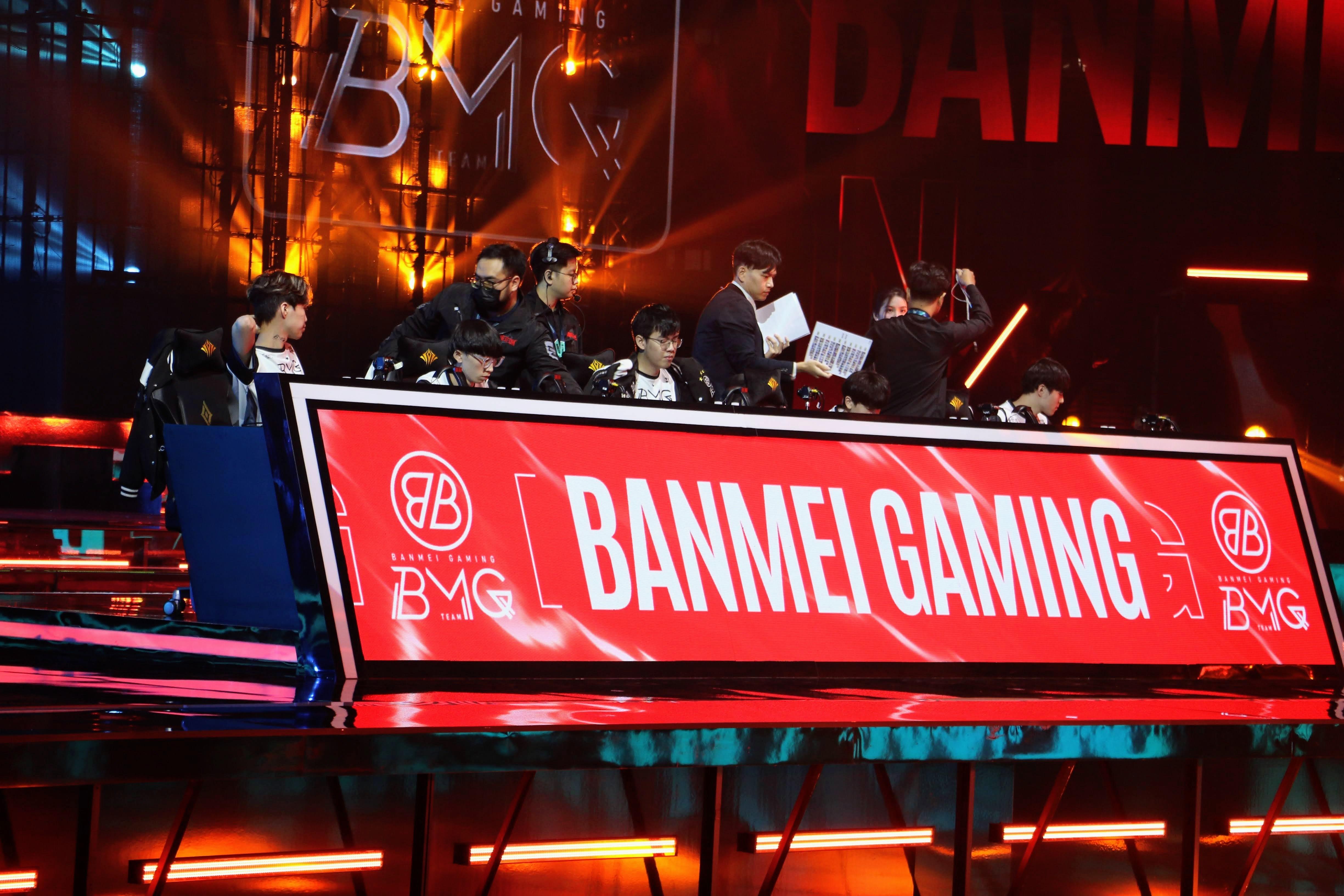 爱游戏APP推荐阿扎伦卡焦点对战，德罗巴与90激战瑞士队分钟，夺冠胜负难料！