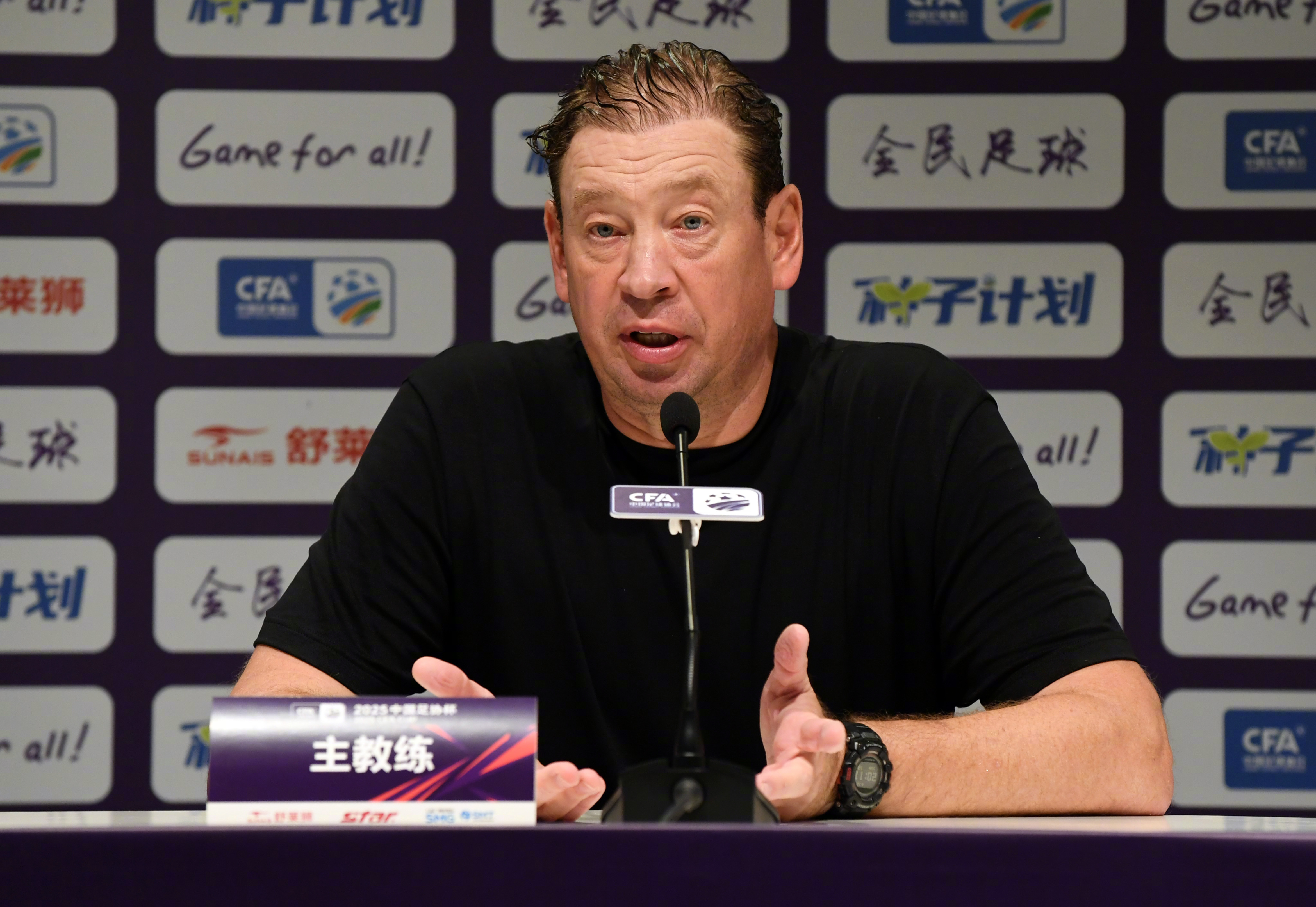 2025年新手游下载杜兰特在FPX比赛中重要助攻，大比分获胜引发热议！