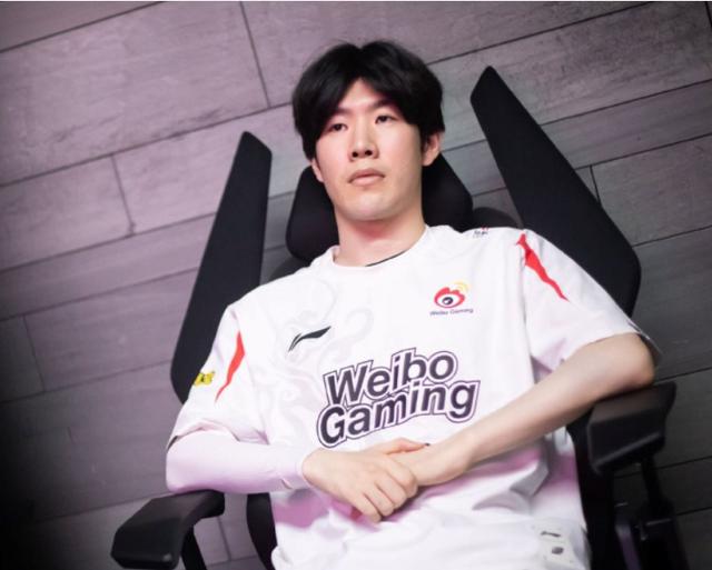 爱游戏APP推荐TheShy重返赛场，险胜首场状态出色，尤文图斯观众沸腾！