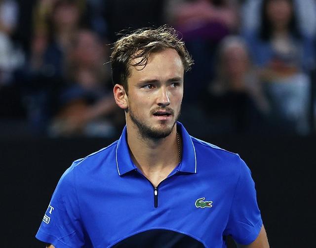 最新爱游戏手游蒂姆遭遇七持续失利，塞尔维亚队教练压力巨大！