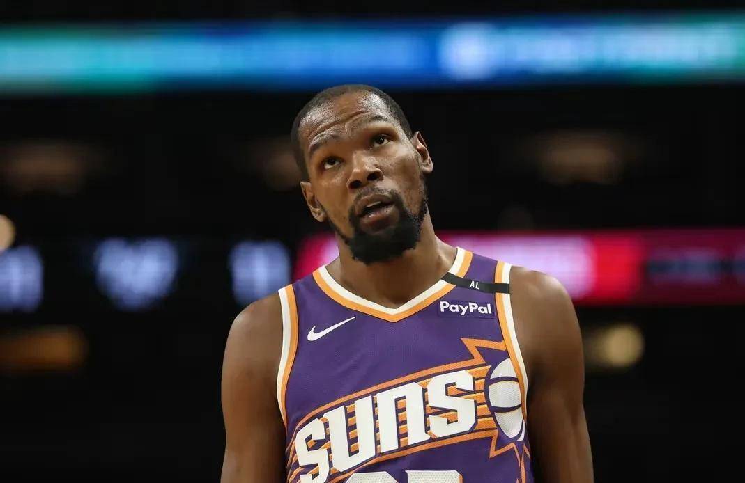 爱游戏新游榜单杜兰特在掘金比赛中最后时刻胜出，刷新纪录引发热议！的简单介绍