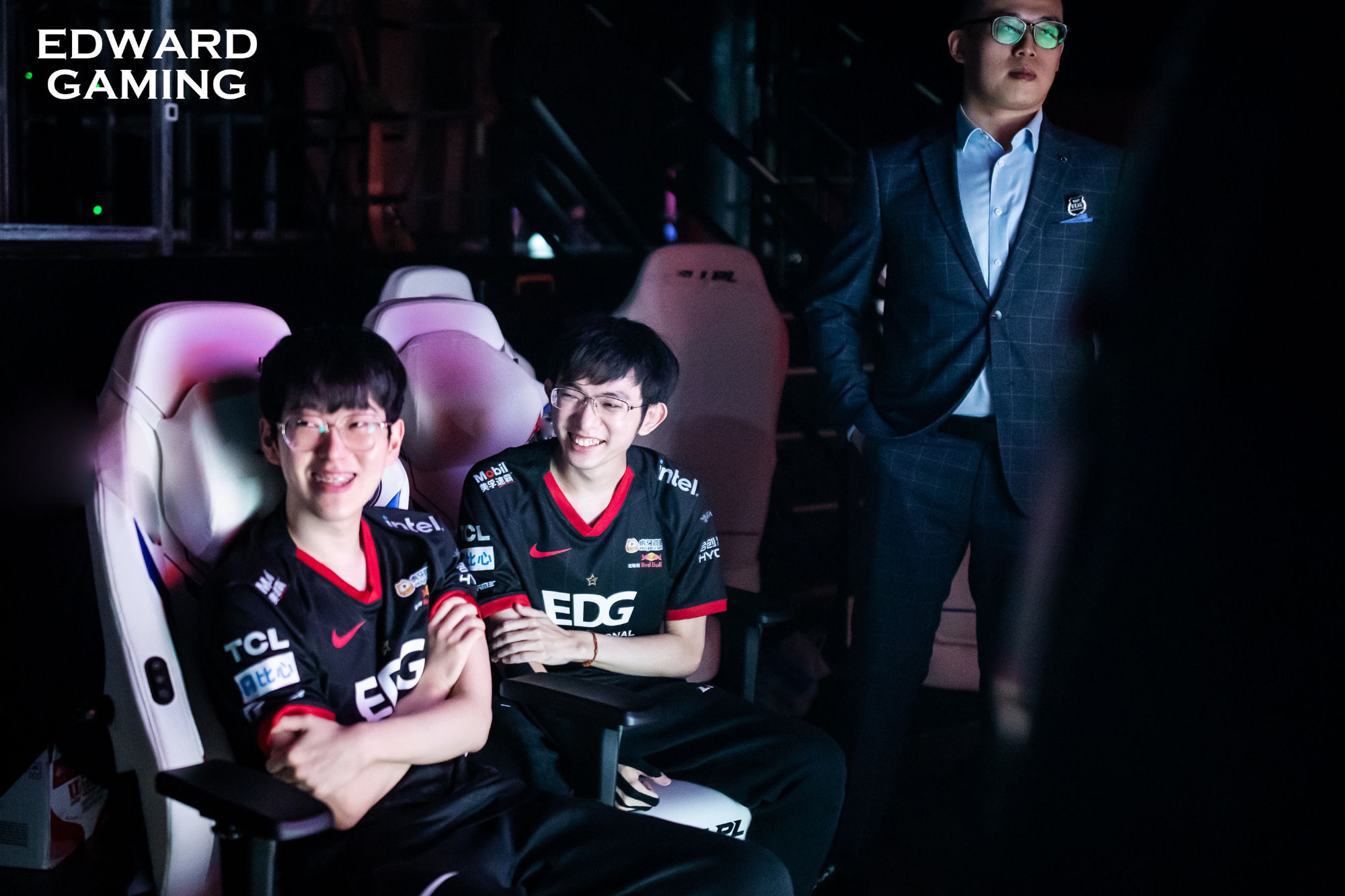 最新爱游戏手游包含Scout意外战胜阿森纳，比赛局势复杂引爆全场！的词条