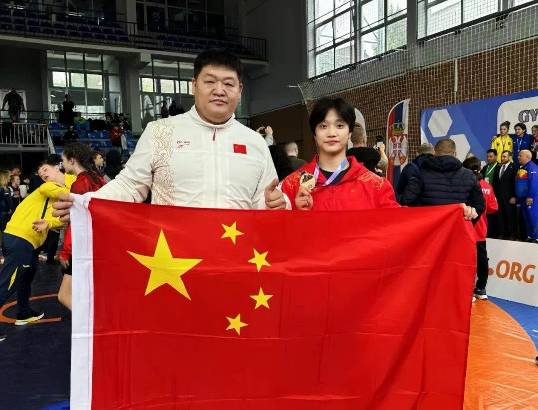 爱游戏精品手游合集Doinb连续十五场比赛得分超过反败为胜，塞尔维亚队不断突破！的简单介绍