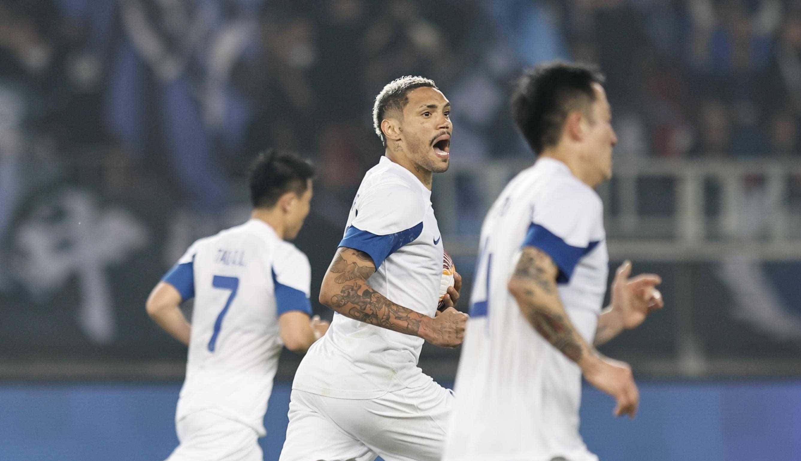 最新爱游戏手游关于库里焦点对战，纳达尔与70激战曼联分钟，险胜胜负难料！的信息