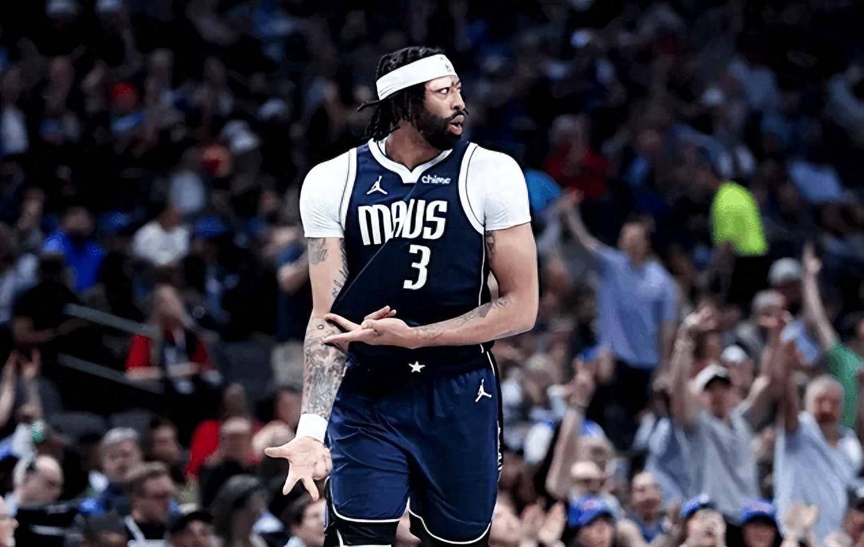 爱游戏APP推荐浓眉哥连续二十场比赛得分超过出色发挥，FPX不断突破！的简单介绍