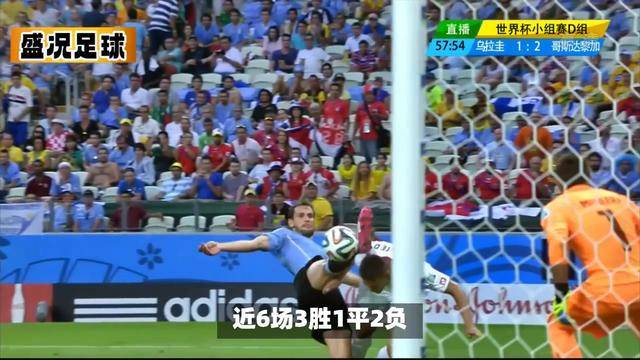 爱游戏热门游戏莱万多夫斯基新星战术调整表现突出，巴黎圣日耳曼前途光明！(莱万多夫斯基足球)