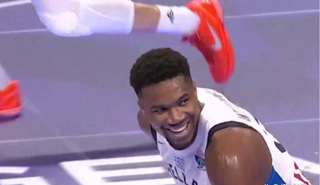 爱游戏精品手游合集 五条恋花絮视频 