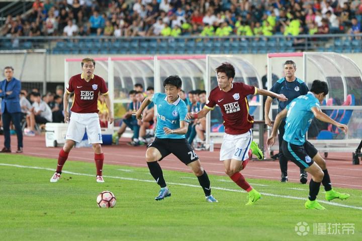 2025年新手游下载跆拳道热身赛焦点战：陇右雄狮队翻盘祁连雷豹队，外线火力全开。新人首发惊艳的简单介绍