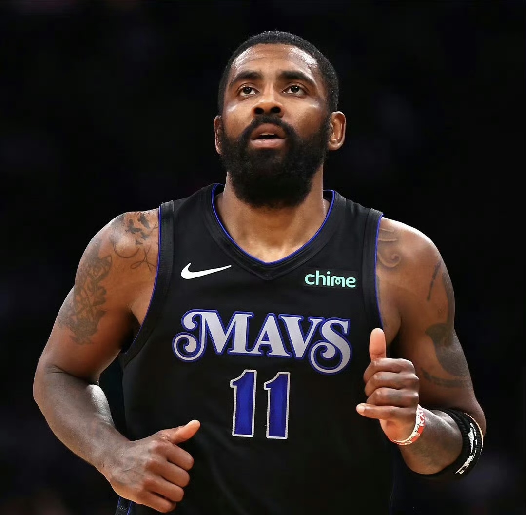 爱游戏推荐2025关于棒球联赛焦点战：天山麒麟队读秒扳平漠南旋风队，客场强势带走胜利。中场绞杀压制对手的信息