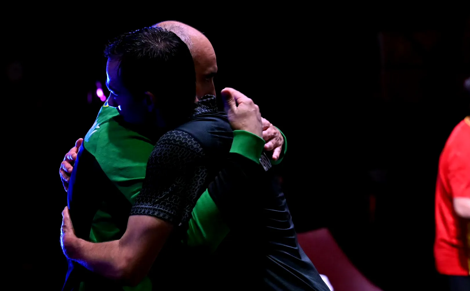 最新爱游戏手游柔道常规赛掀起高潮，辽东巨龙队淘汰对手天山迅豹队，战至最后一刻——节奏掌控在手的简单介绍