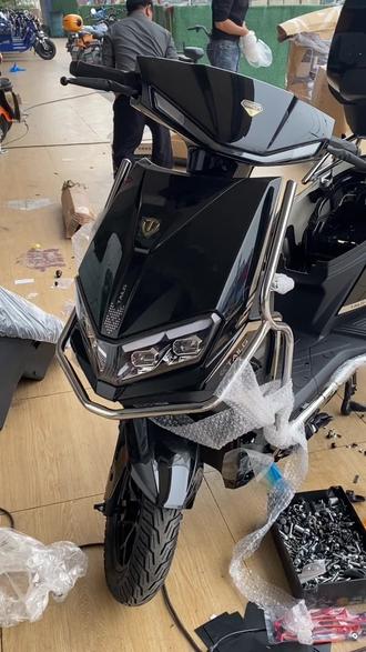 爱游戏精品手游合集摩托车赛小组赛掀起高潮，海滨雷豹队大胜燕山雄狮队，战至最后一刻——锋线火力回暖的简单介绍