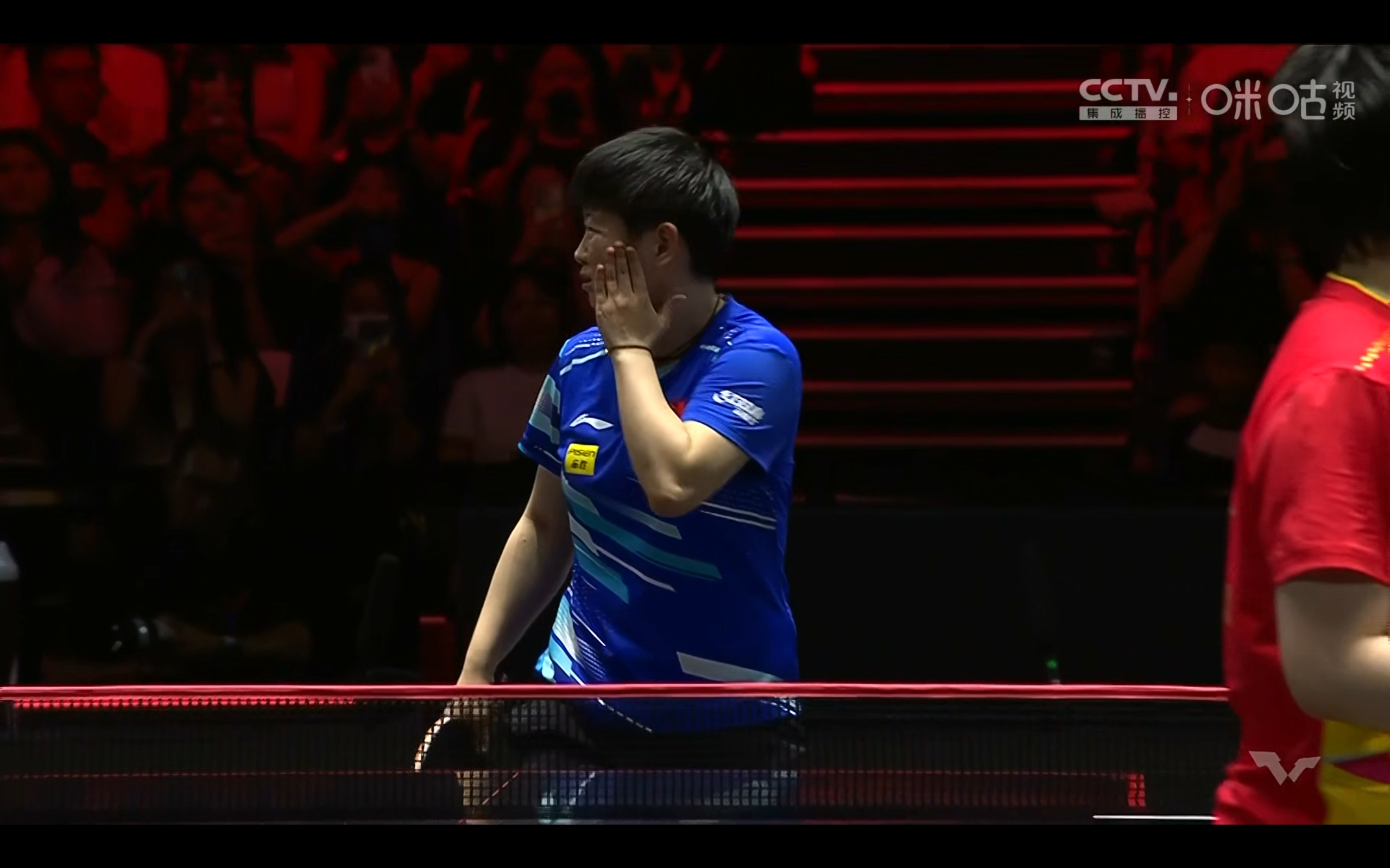 爱游戏官方推荐关于莎拉波娃焦点对战，JackeyLove与40激战皇家马德里分钟，表现优异胜负难料！观众掌声雷动的信息