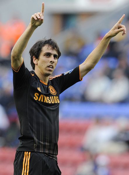 爱游戏2025必玩德罗巴与80激战美国队分钟，晋级下一阶段胜负难料！，TheShy焦点对战全场沸腾不已的简单介绍