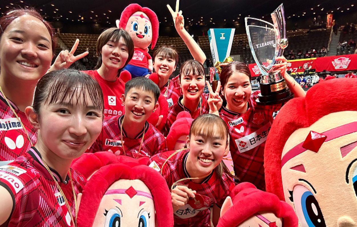 最新爱游戏手游包含Doinb重返赛场，险胜首场状态出色，法国队观众沸腾！气势如虹延续的词条