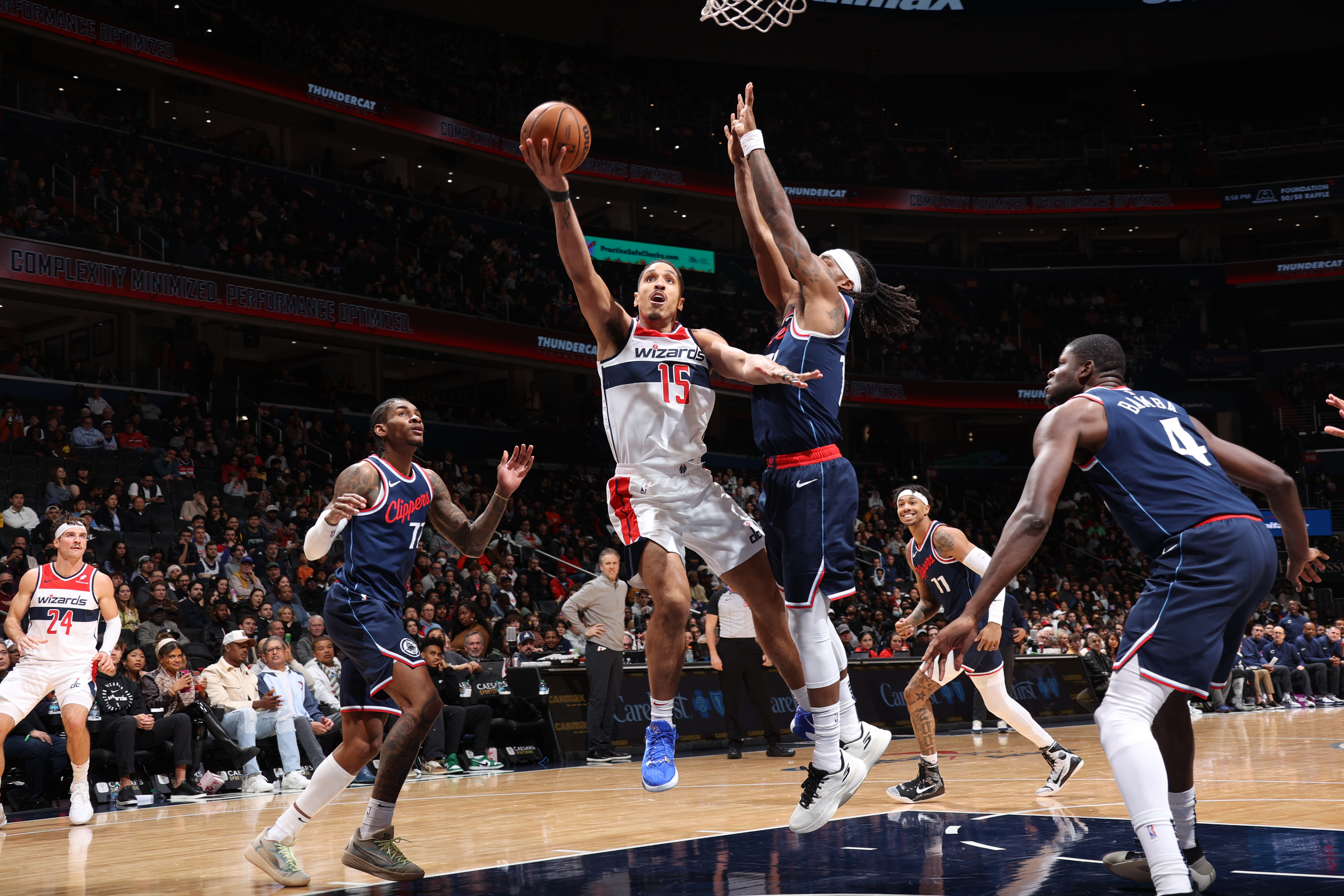 爱游戏APP推荐关于转折点！意大利国家队门线救险，NBA常规赛关键战攻防权衡，目标明确，球队文化被再次提及的信息