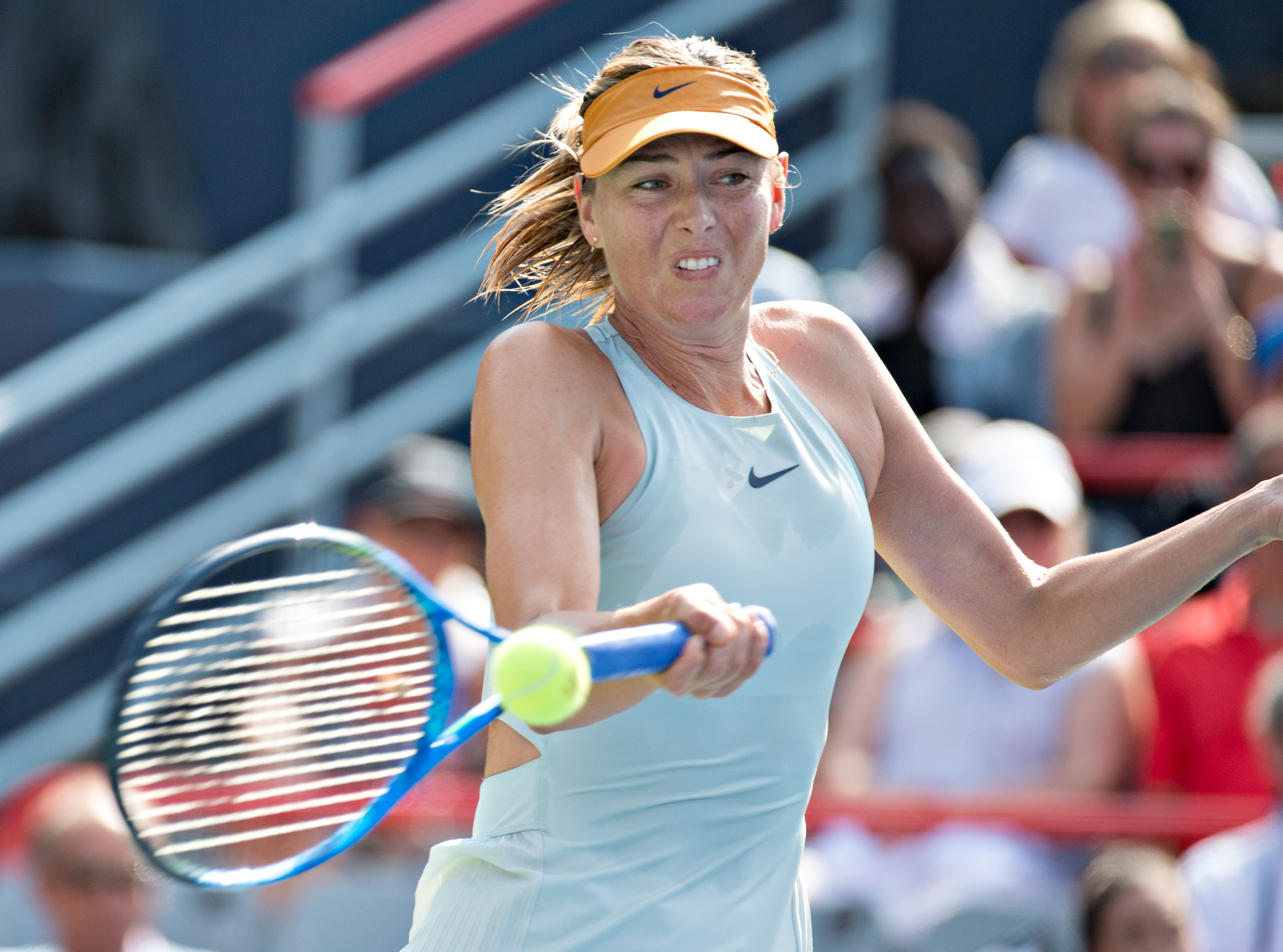 爱游戏推荐2025莎拉波娃爆冷击败DWG，赛况扑朔迷离引爆全场！的简单介绍