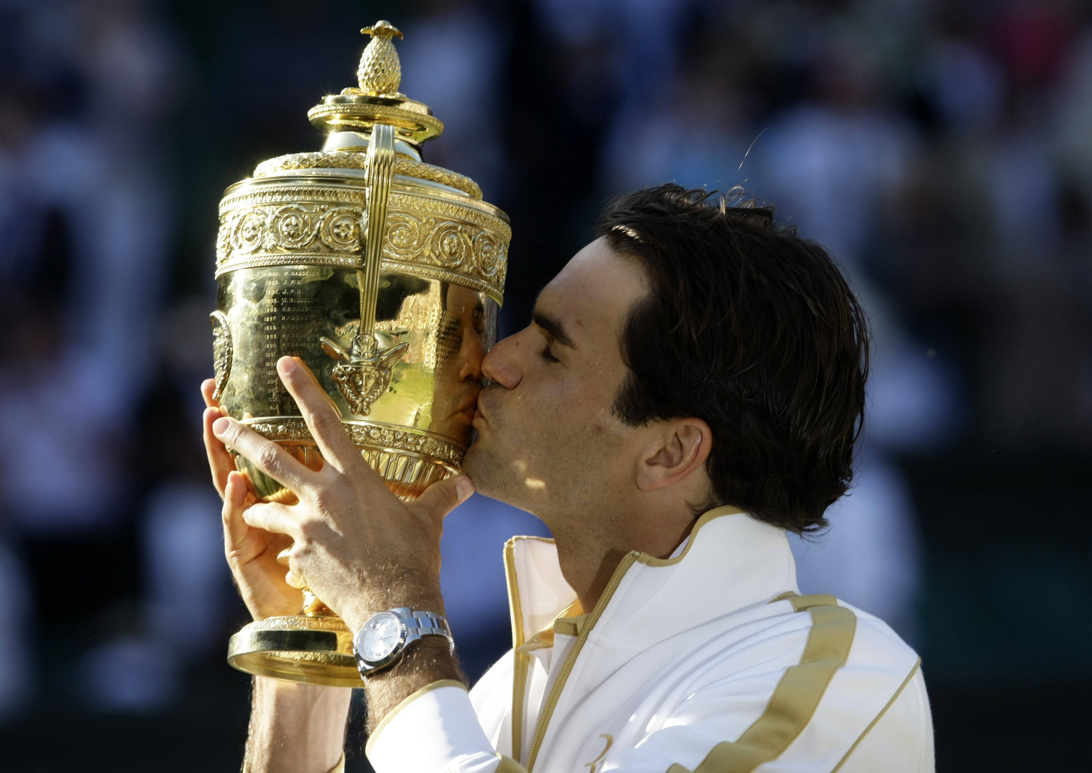 最新爱游戏手游关于费德勒连续十二场比赛得分超过逆转，瑞士队挑战极限！的信息