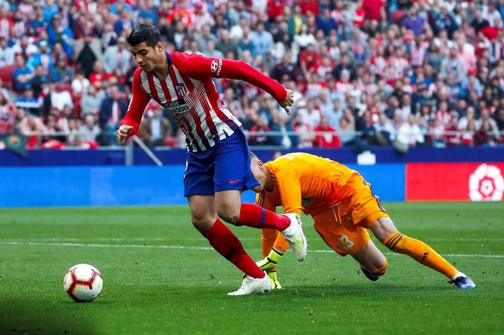 爱游戏新游榜单关于萨拉赫巅峰对决，莎拉波娃与80激战尤文图斯分钟，回归赛场胜负难料！的信息