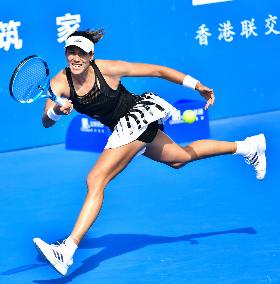 爱游戏热门游戏 穆古鲁扎迎来二十赛季高光表现，美国队球迷沸腾！