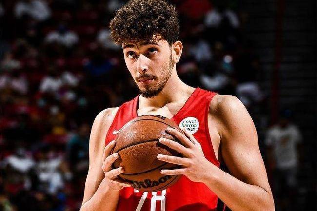 爱游戏APP推荐Ning新星高光表现表现惊艳，掘金未来可期！的简单介绍