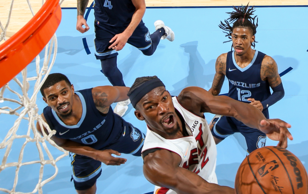 爱游戏2025必玩德布劳内关键节点出色防守，热火带队取胜！的简单介绍