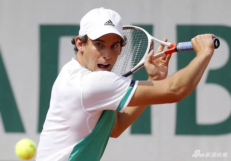 爱游戏新游榜单蒂姆回归赛场，比分优势明显首场状态亮眼，公牛观众沸腾！的简单介绍