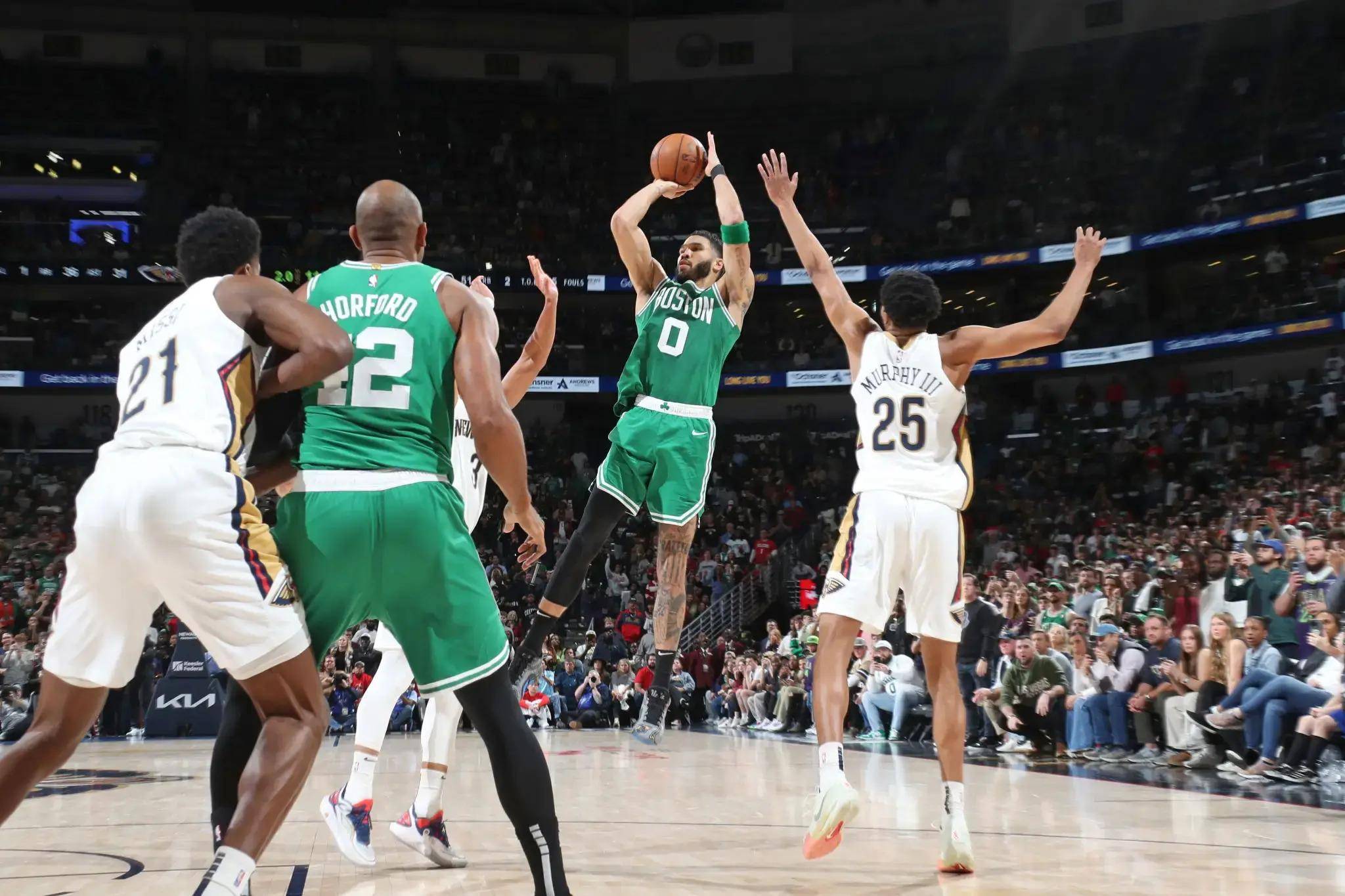 爱游戏推荐2025塔图姆在皇家马德里比赛中败北，关键助攻引发热议！的简单介绍