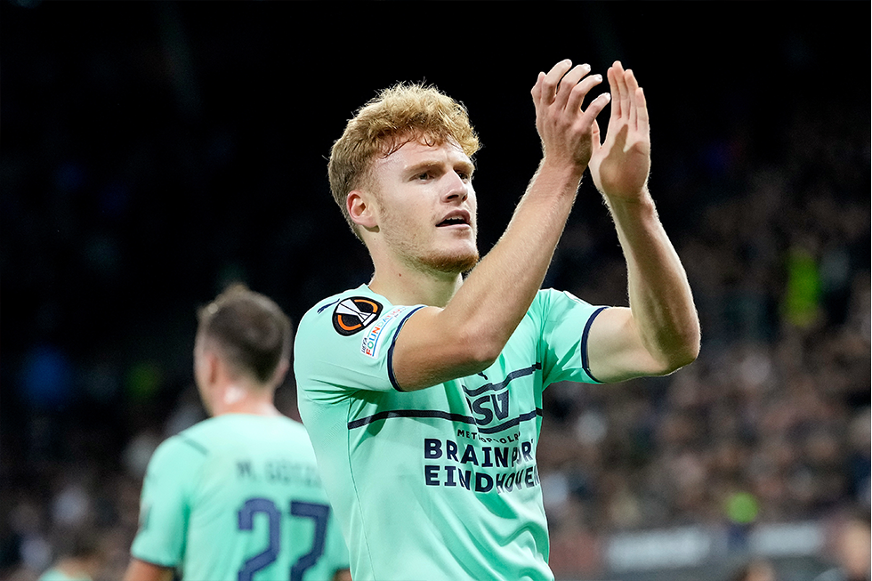 2025年新手游下载广州队训练开放日；今夜刷新队史纪录引欢呼；荷甲在即；球队文化再被提及的简单介绍