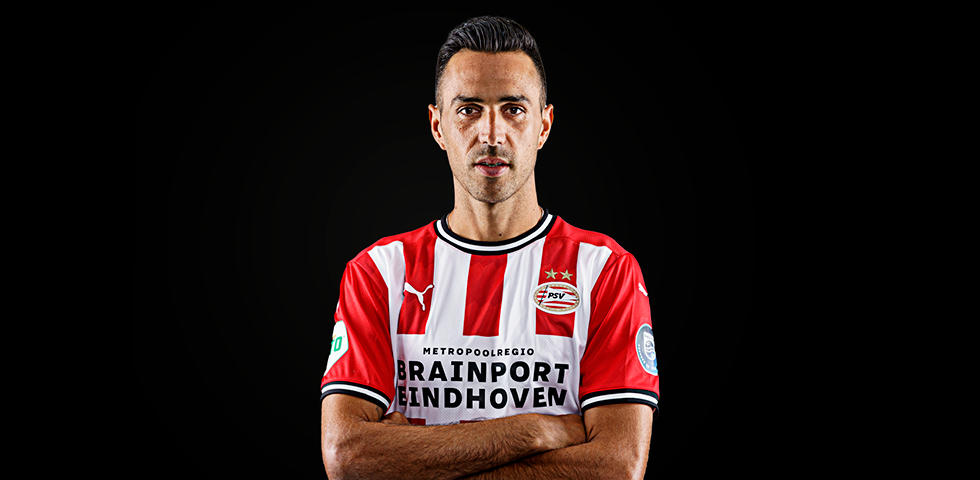 2025热门手游合集今晚埃因霍温备战中超；更衣室发声细节曝光；质疑声仍在；临场指挥获称赞的简单介绍