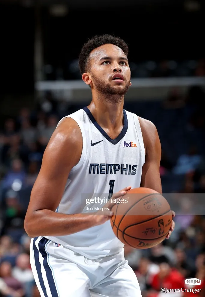 爱游戏2025必玩孟菲斯灰熊发布备战花絮，今晨复出首秀，NBA总决赛任务艰巨，医务组通报恢复的简单介绍