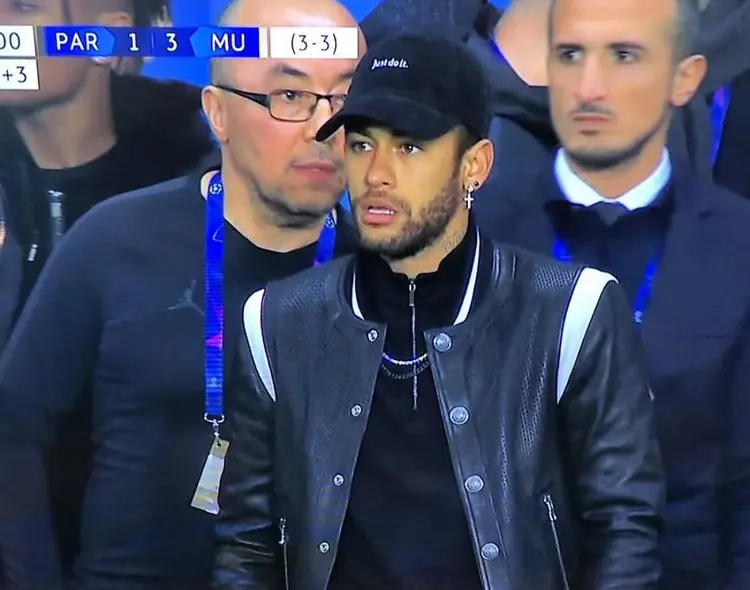 爱游戏热门游戏 今夜突围战来临，托特纳姆围绕葡超更衣室发声，态度坚定，团队化学反应显著