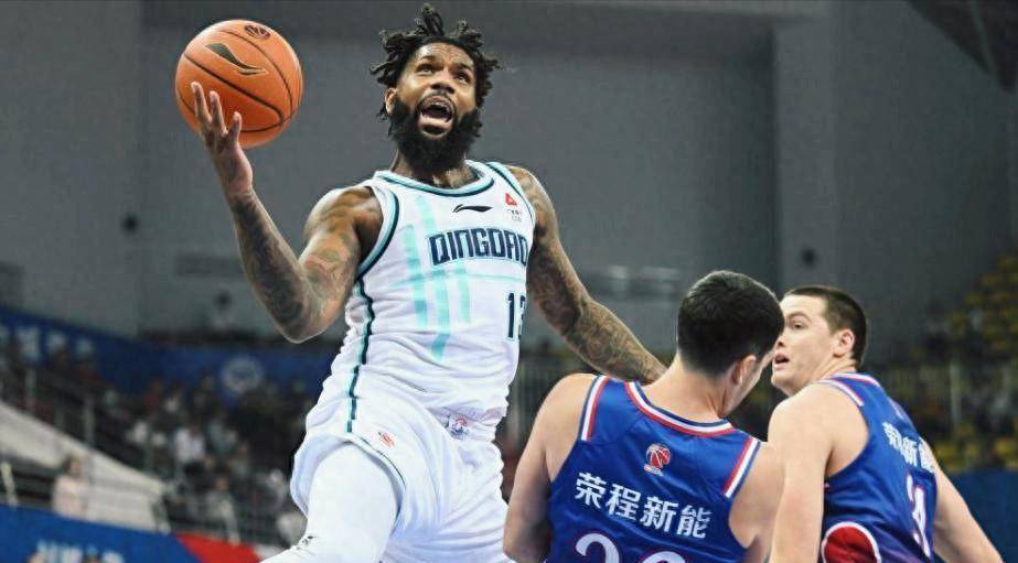 爱游戏推荐2025清晨体能课后，华盛顿奇才完成体检备战法国杯，球迷炸锅，轮换策略成焦点的简单介绍