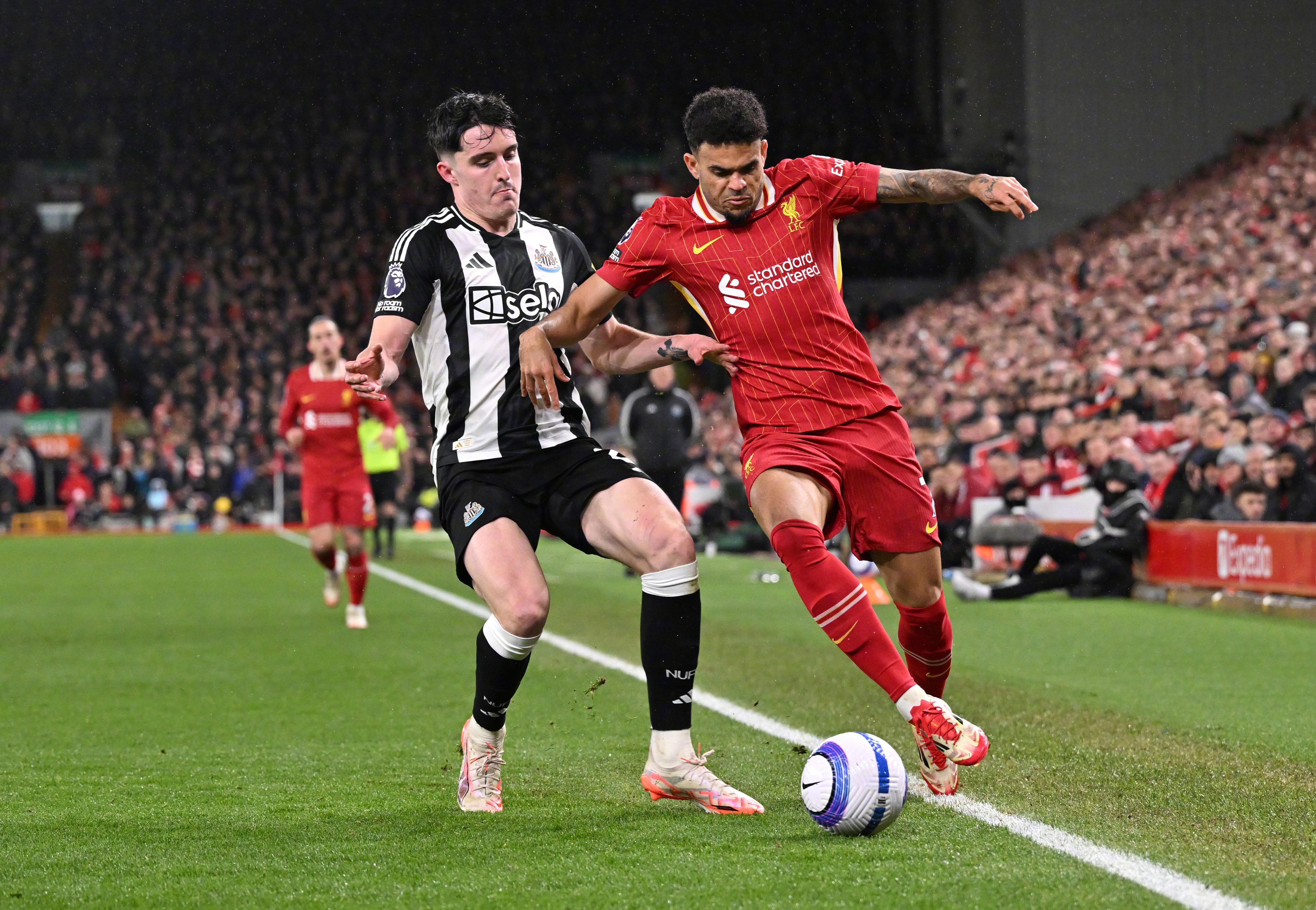 最新爱游戏手游包含今晚波尔图绝杀压哨——欧超杯节点到来，目标明确，数据趋势出现新变化的词条