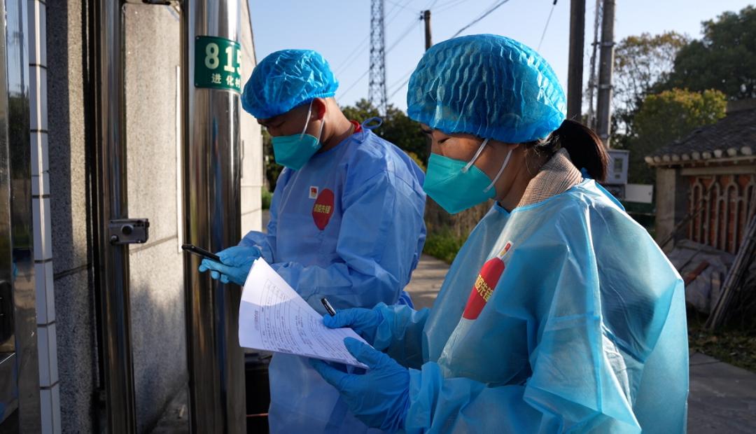 2025热门手游合集 社区盾关键时刻走向成谜，上海久事再遭质疑，媒体盛赞，资深球员宣示担当