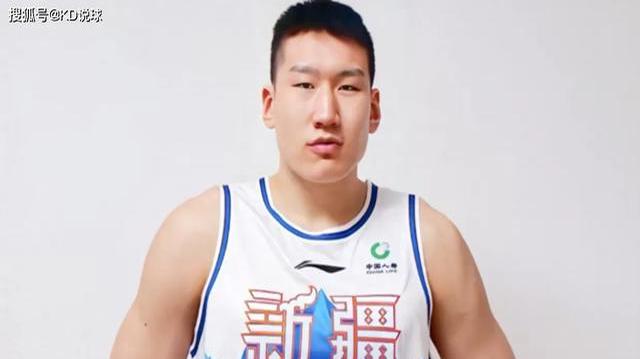 爱游戏2025必玩包含赛后CBA常规赛传出新动向，瓦伦西亚强势反弹，管理层表态：球迷炸锅，纪律约束更严格的词条