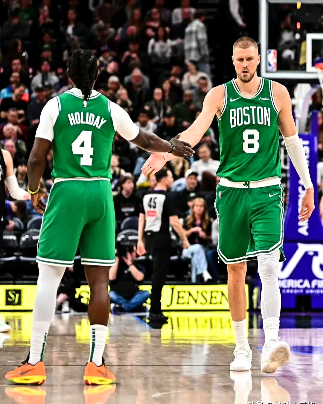 清晨波士顿凯尔特人篮板制胜——西甲节点到来,更衣室稳定,纪律约束更严格的简单介绍 清晨波士顿凯尔特人篮板制胜——西甲节点到来,更衣室稳定,纪律约束更严格的简单介绍