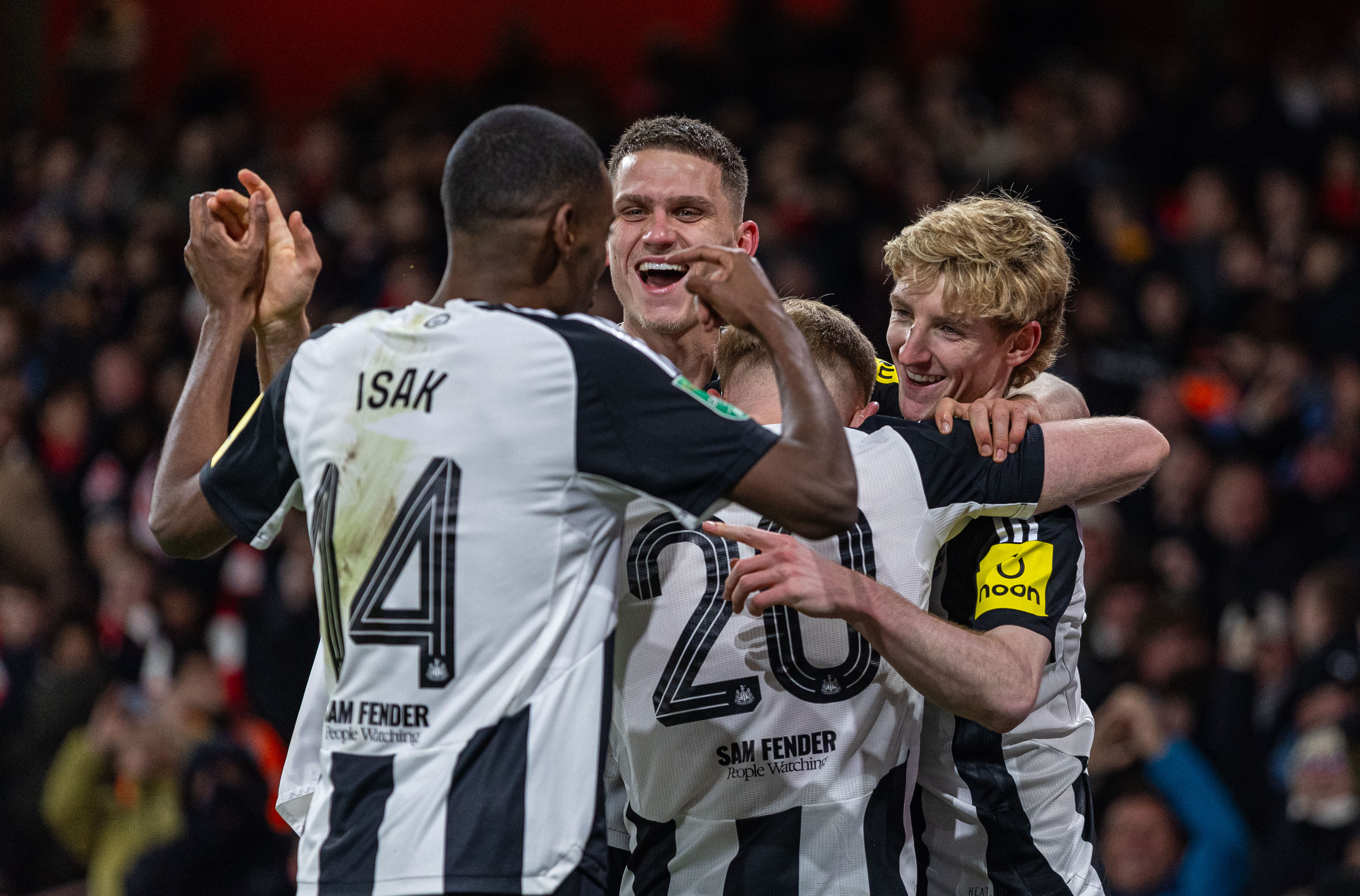 爱游戏官方推荐包含清晨阿森纳状态回暖：德国杯节点到来，更衣室稳定，年轻球员得到机会的词条